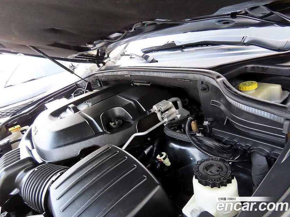 Jeep Grand Cherokee (WK) фото 19