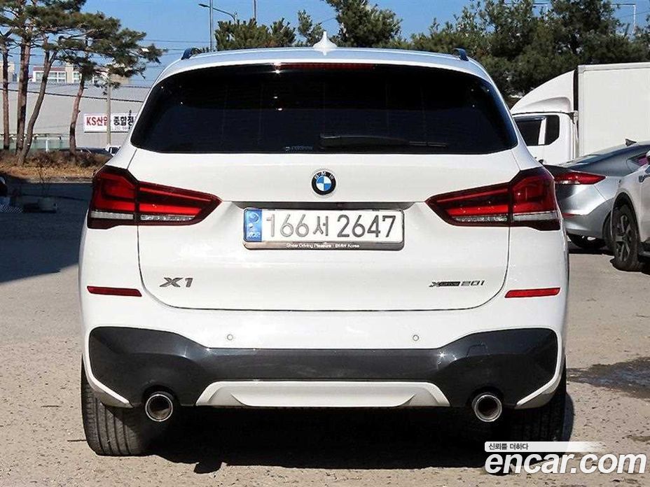 BMW X1 (F48) фото 4