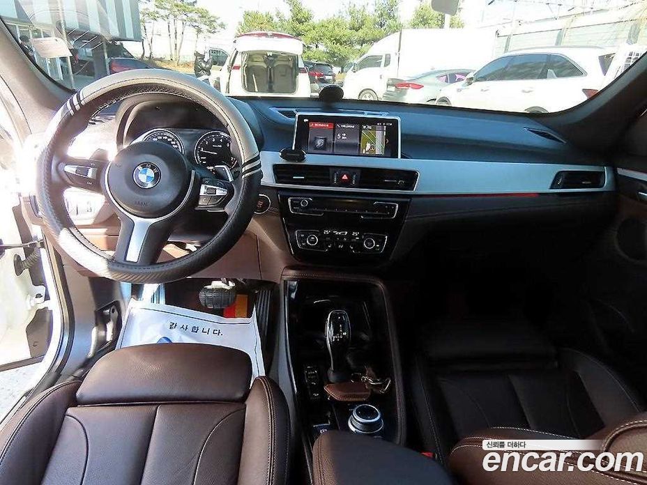 BMW X1 (F48) фото 7