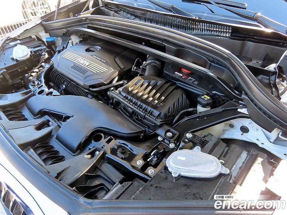 BMW X1 (F48) фото 19