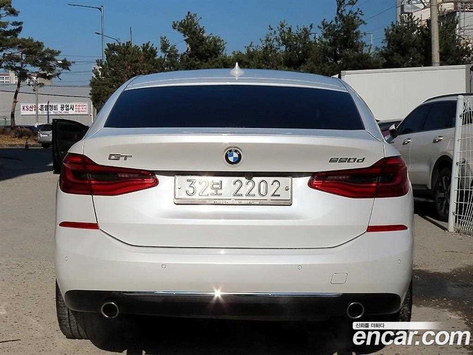 BMW 6-Series GT (G32) фото 4