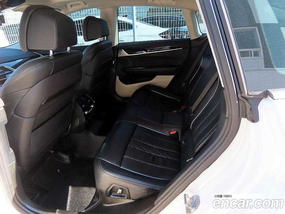 BMW 6-Series GT (G32) фото 6