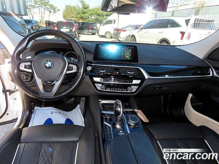 BMW 6-Series GT (G32) фото 7