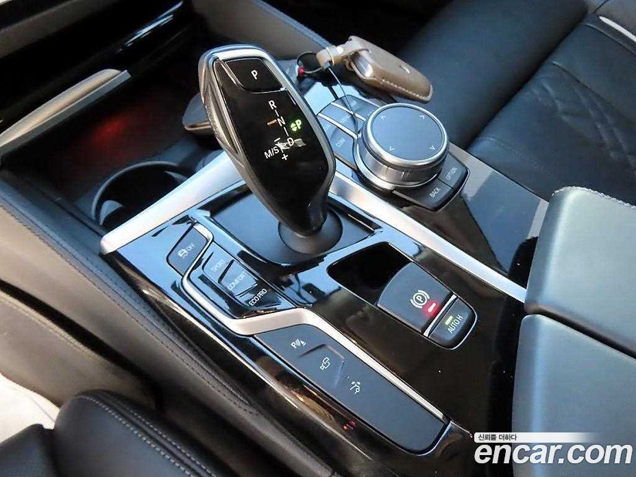 BMW 6-Series GT (G32) фото 11