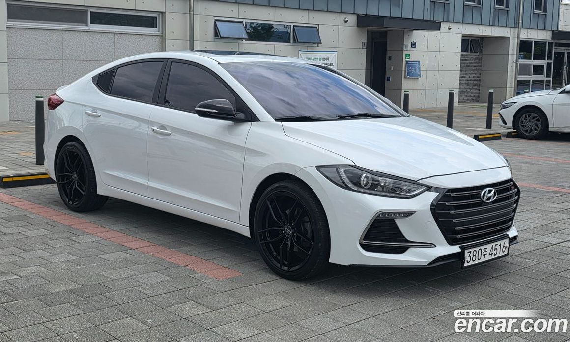 Hyundai Avante (AD) 6th Gen фото 2
