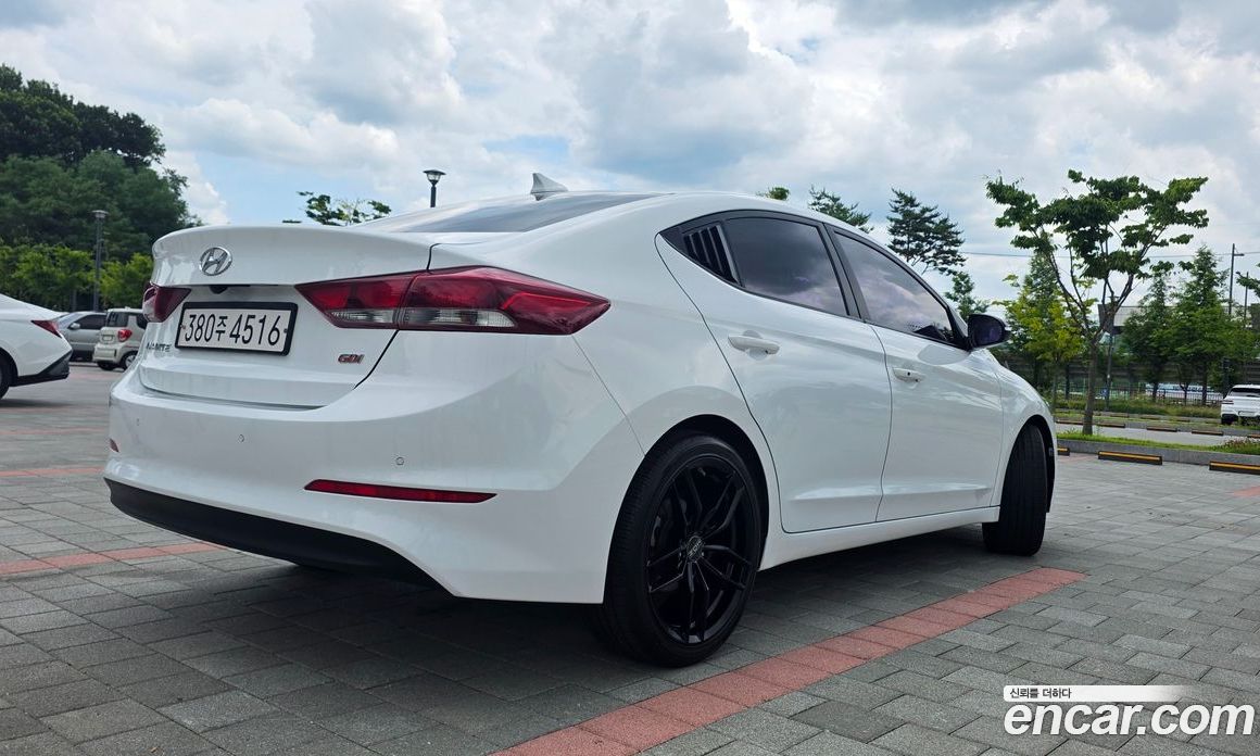 Hyundai Avante (AD) 6th Gen фото 8