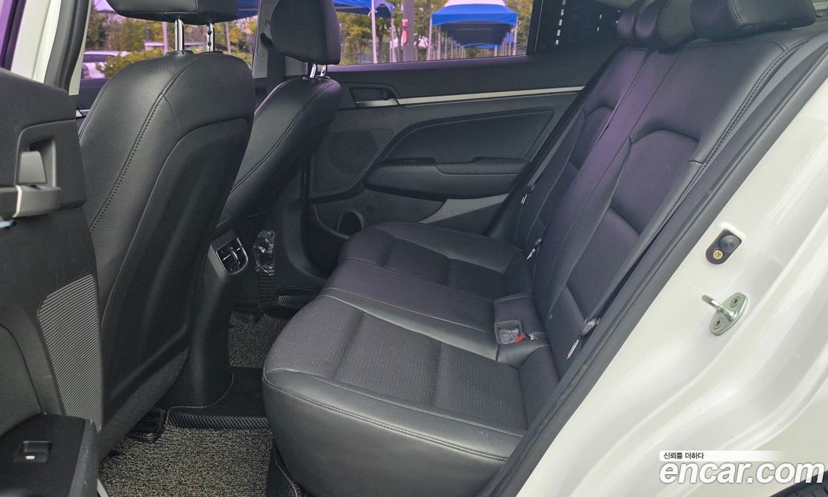 Hyundai Avante (AD) 6th Gen фото 15