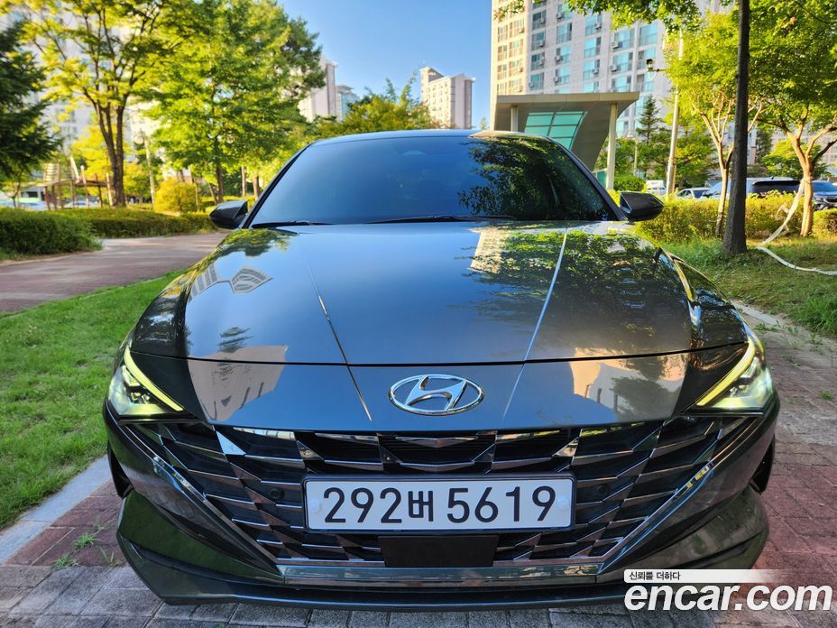 Hyundai Avante (CN7) з Кореї