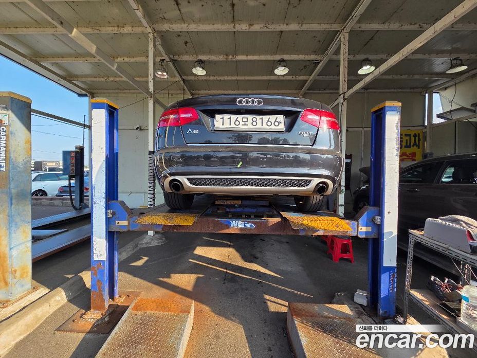 Audi A6 (C7) фото 2
