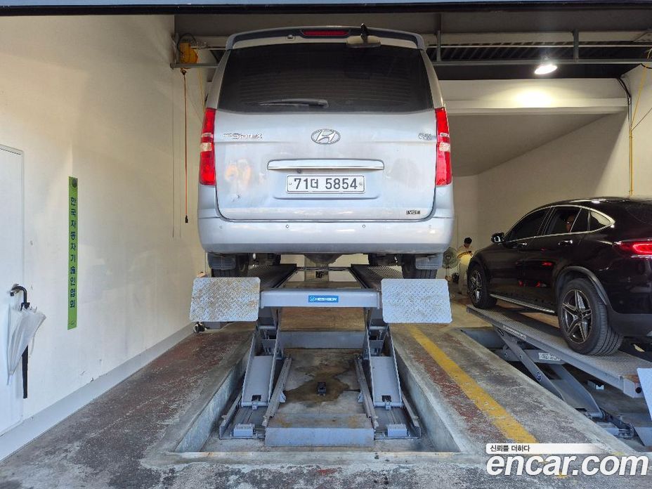 Hyundai Grand Starex фото 2