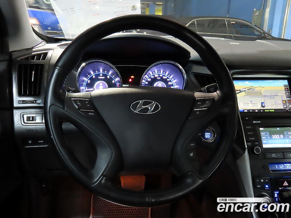 Hyundai Sonata The Brilliant фото 16