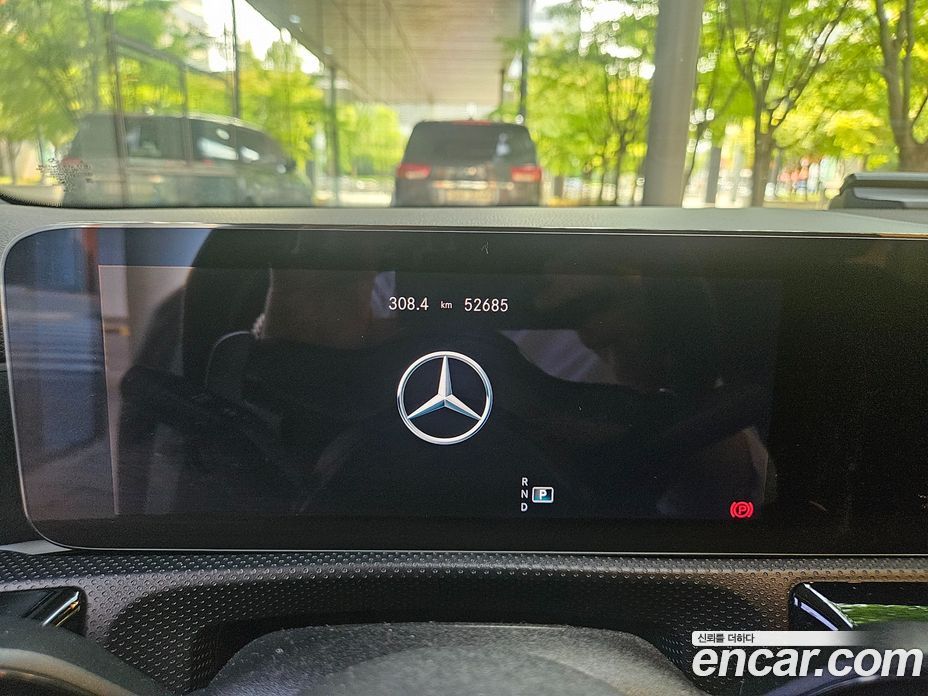 Mercedes-Benz A-Class W177 фото 2
