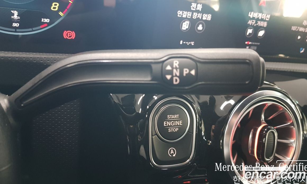 Mercedes-Benz A-Class W177 фото 9