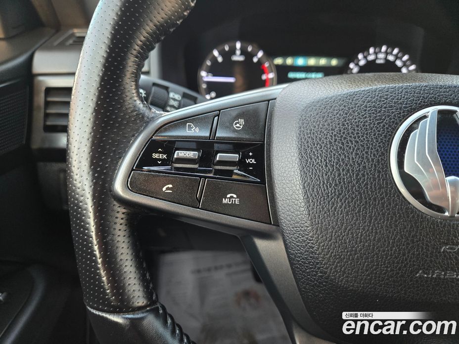 SsangYong (KG Mobility) Rexton Sports фото 4