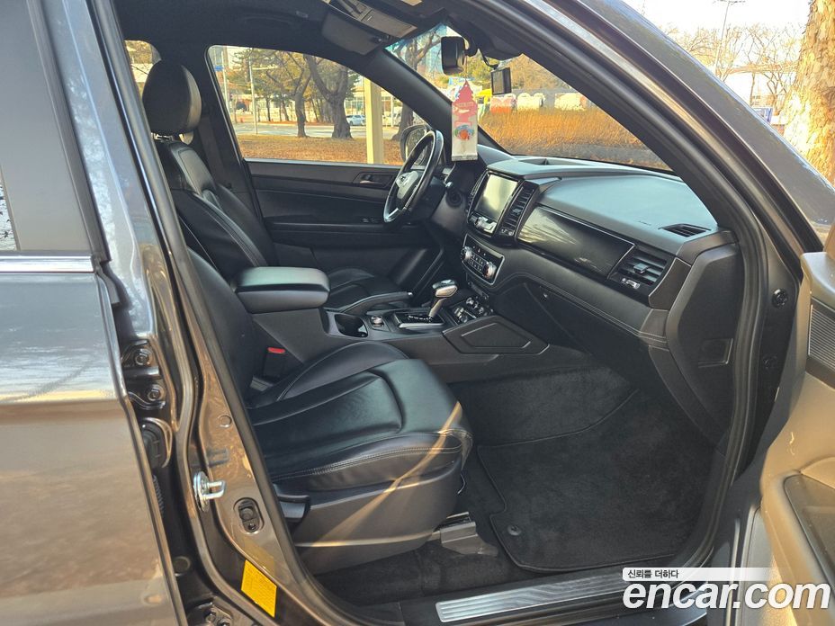 SsangYong (KG Mobility) Rexton Sports фото 13