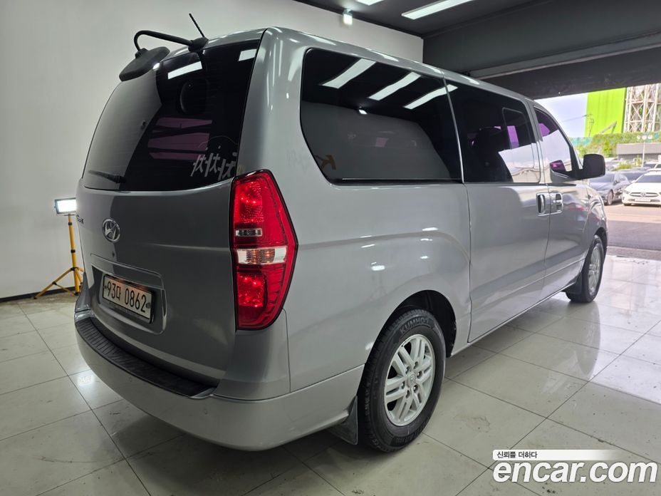 Hyundai Grand Starex фото 5