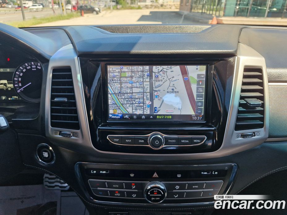 SsangYong (KG Mobility) Rexton Sports фото 13
