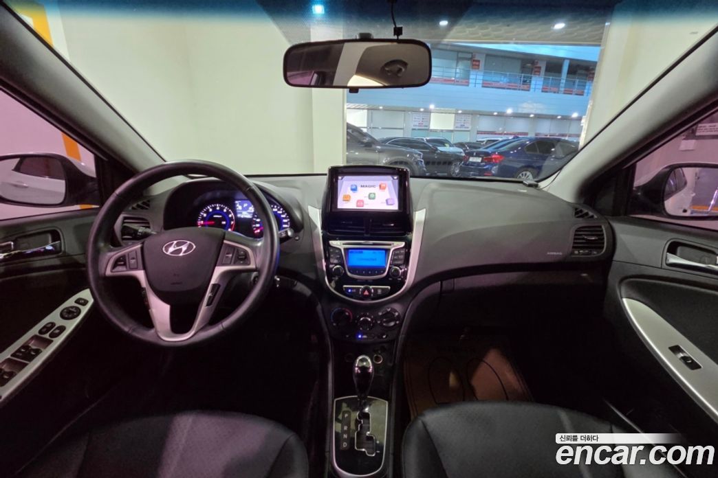 Hyundai Accent (New Type) фото 7