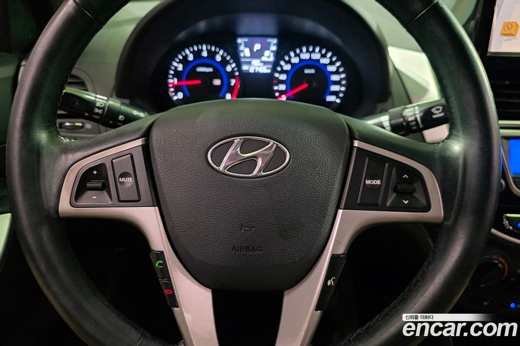 Hyundai Accent (New Type) фото 11