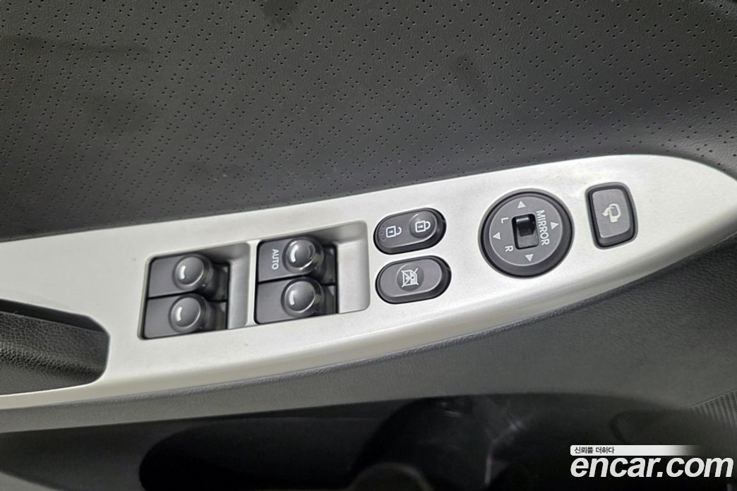 Hyundai Accent (New Type) фото 14
