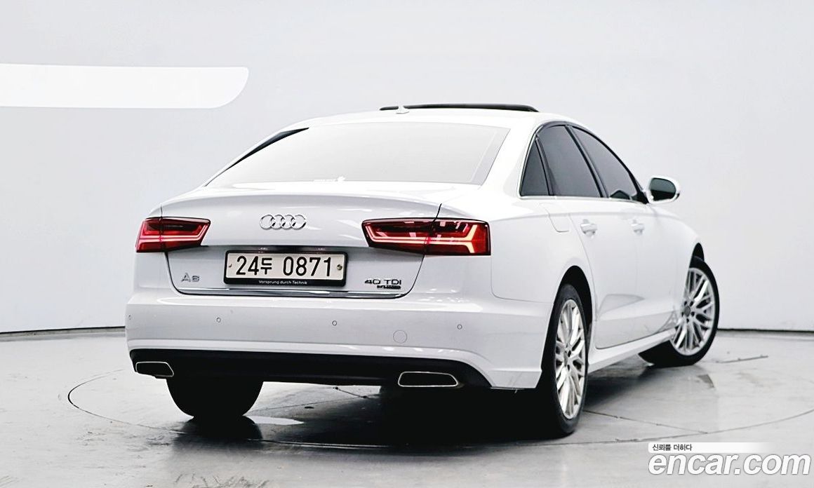 Audi A6 (C7) фото 2