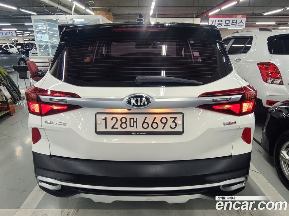 Kia Seltos фото 3