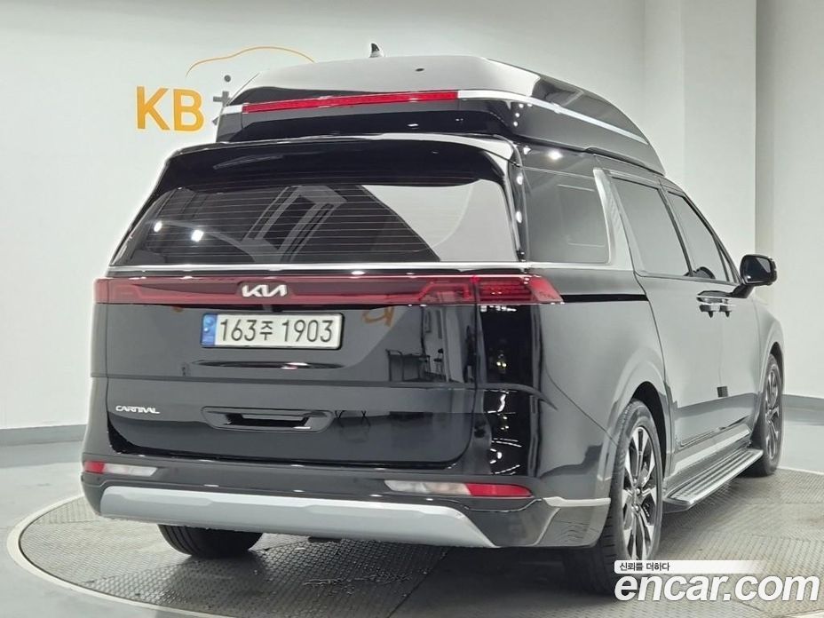 Kia Carnival 4th Gen фото 3