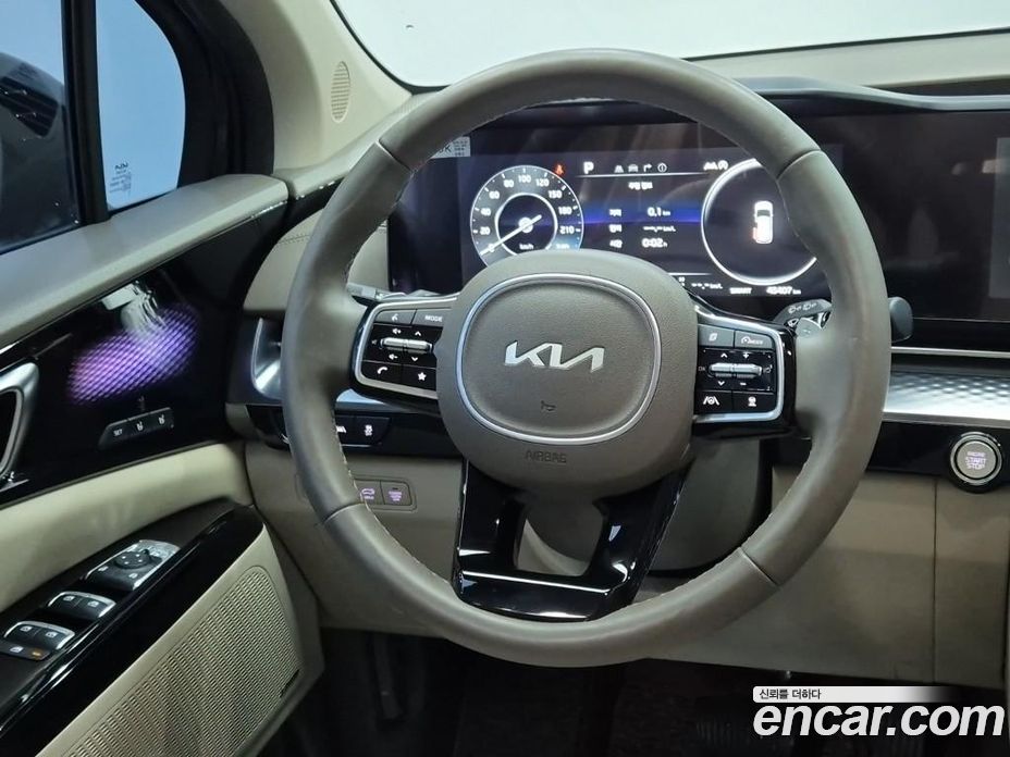 Kia Carnival 4th Gen фото 8