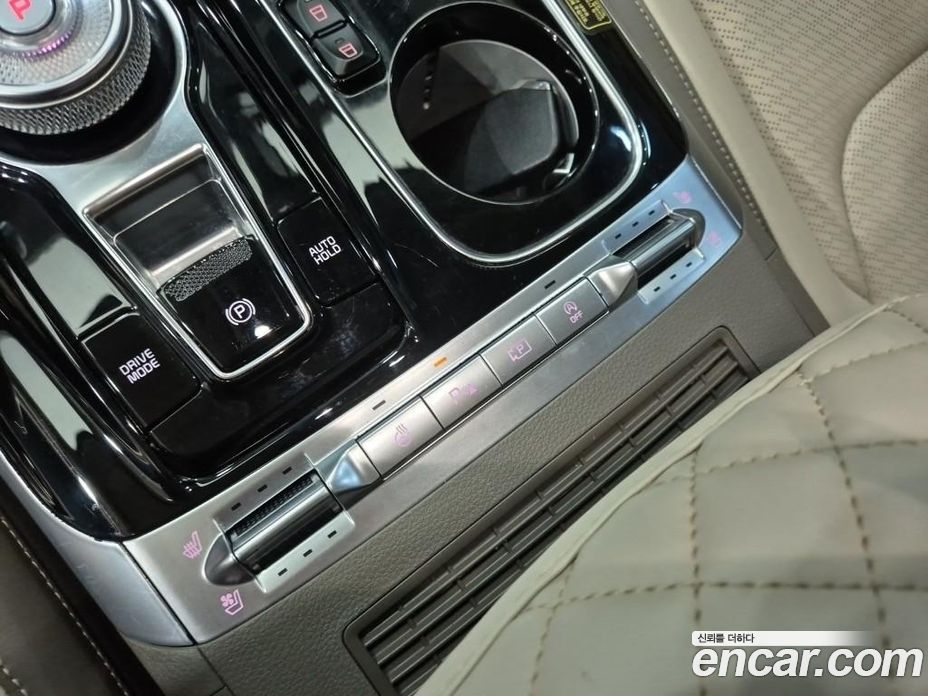 Kia Carnival 4th Gen фото 15