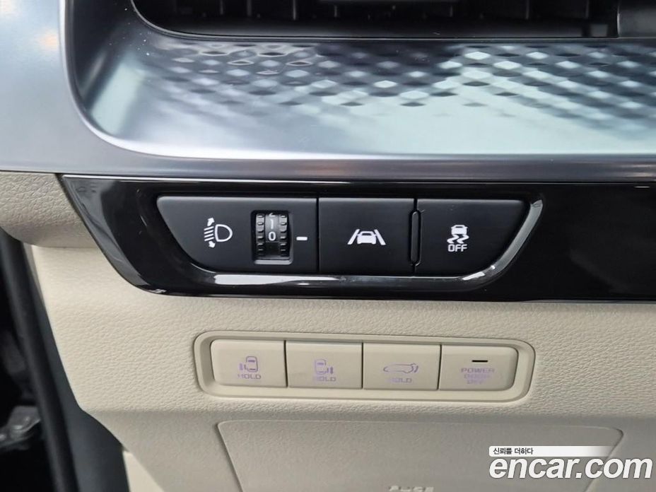 Kia Carnival 4th Gen фото 16