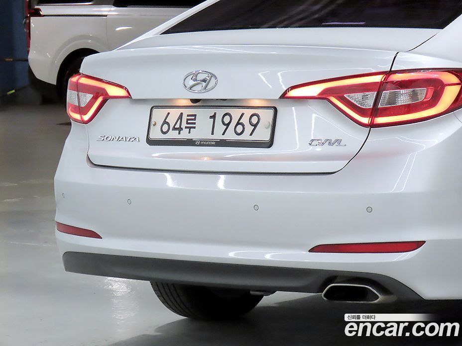 Hyundai Sonata (LF) фото 19
