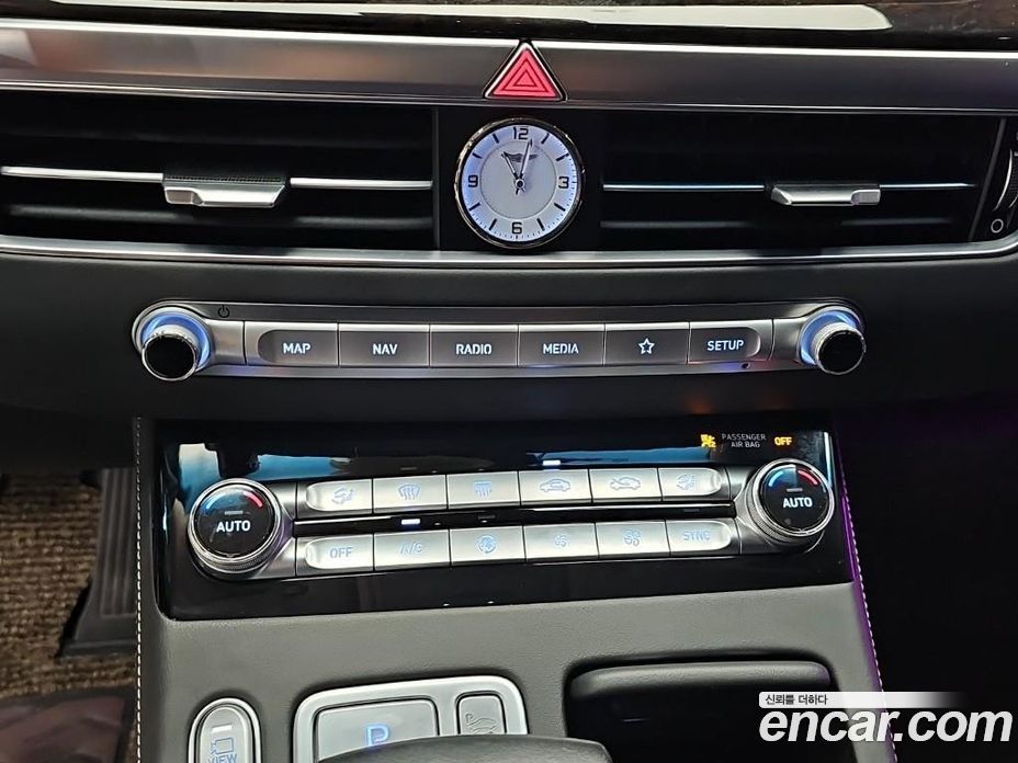 Genesis G90 фото 17