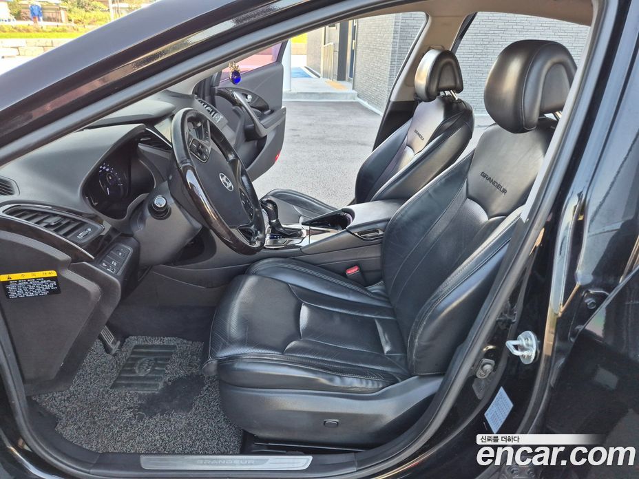 Hyundai Grandeur (HG) фото 14
