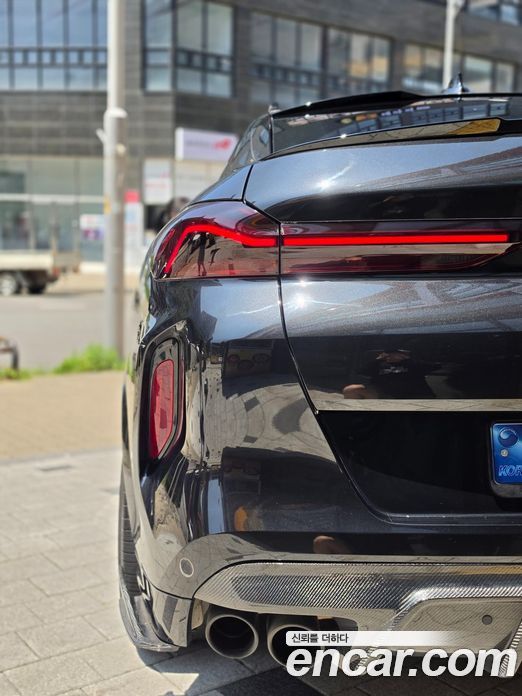 BMW X6M (G06) фото 6