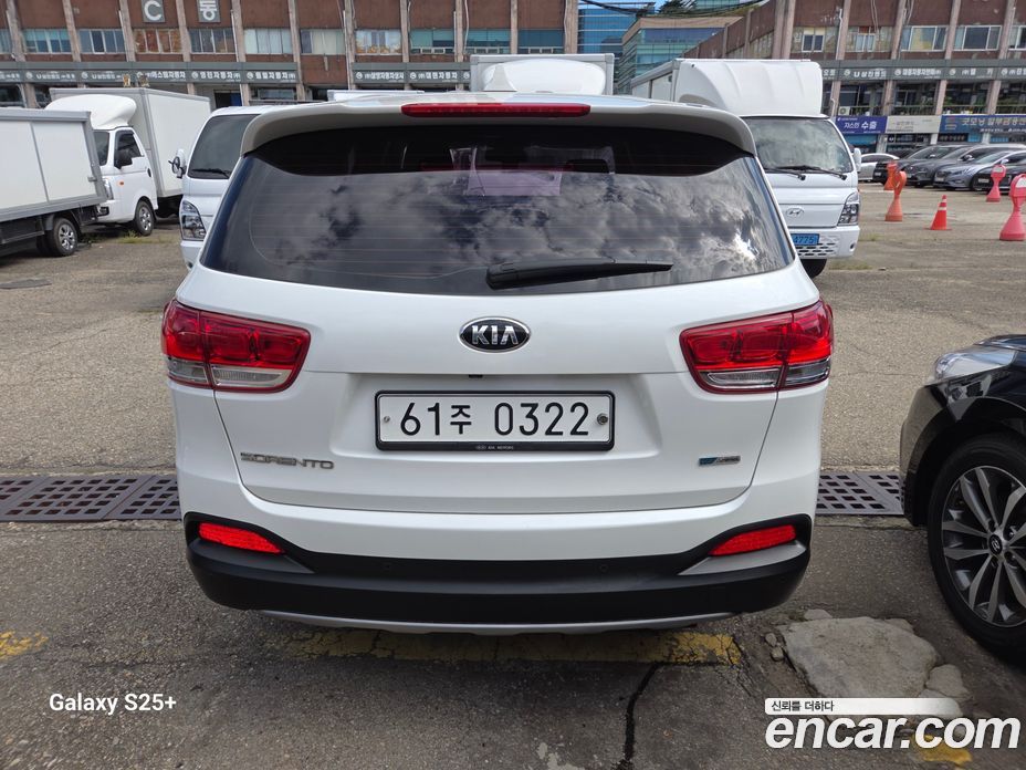 Kia Sorento 3rd Gen фото 4