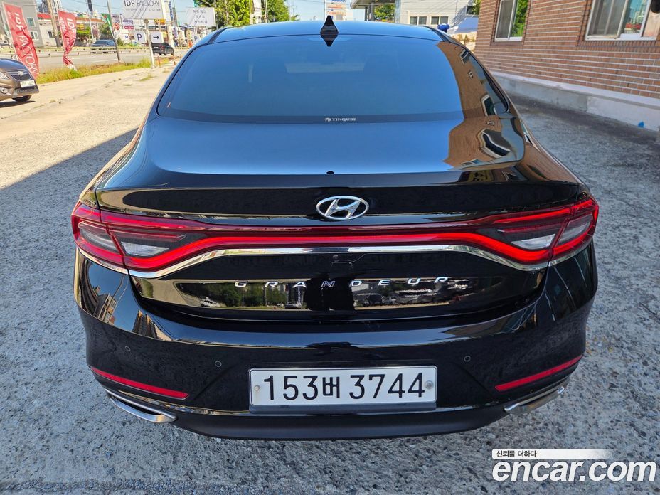 Hyundai Grandeur (IG) 6th Gen фото 2