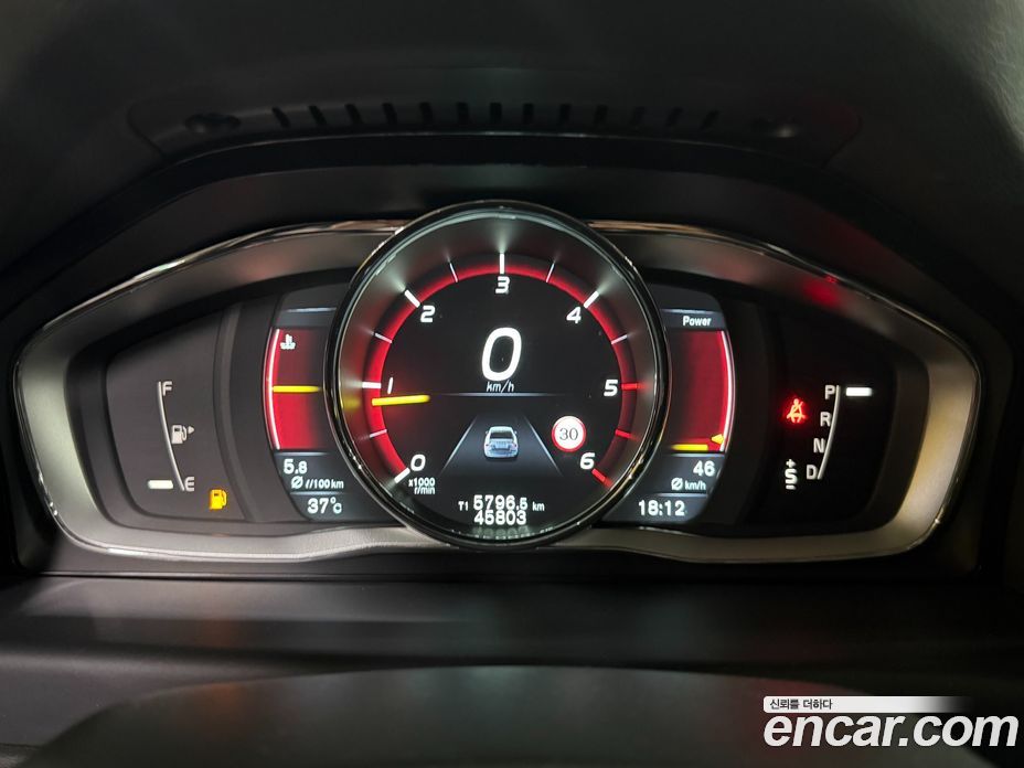 Volvo S80 фото 5