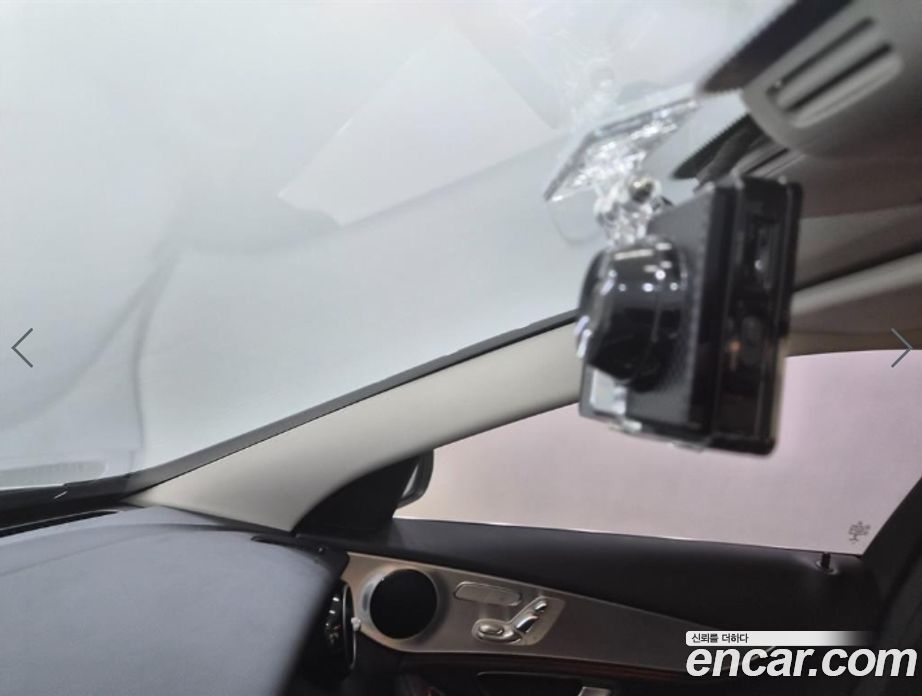 Mercedes-Benz C-Class W205 фото 16