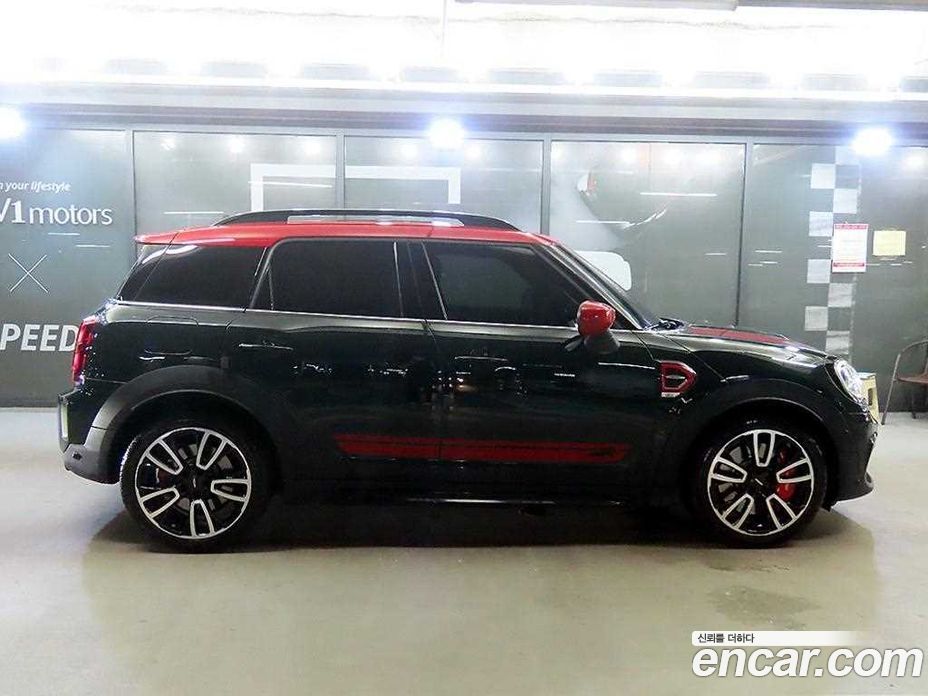Mini Cooper Countryman S фото 3