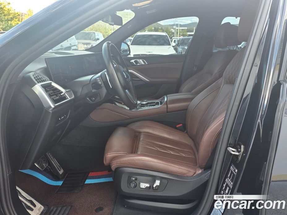 BMW X6 (G06) фото 10