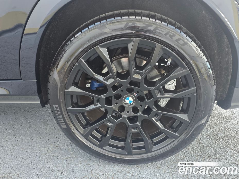 BMW X6 (G06) фото 17