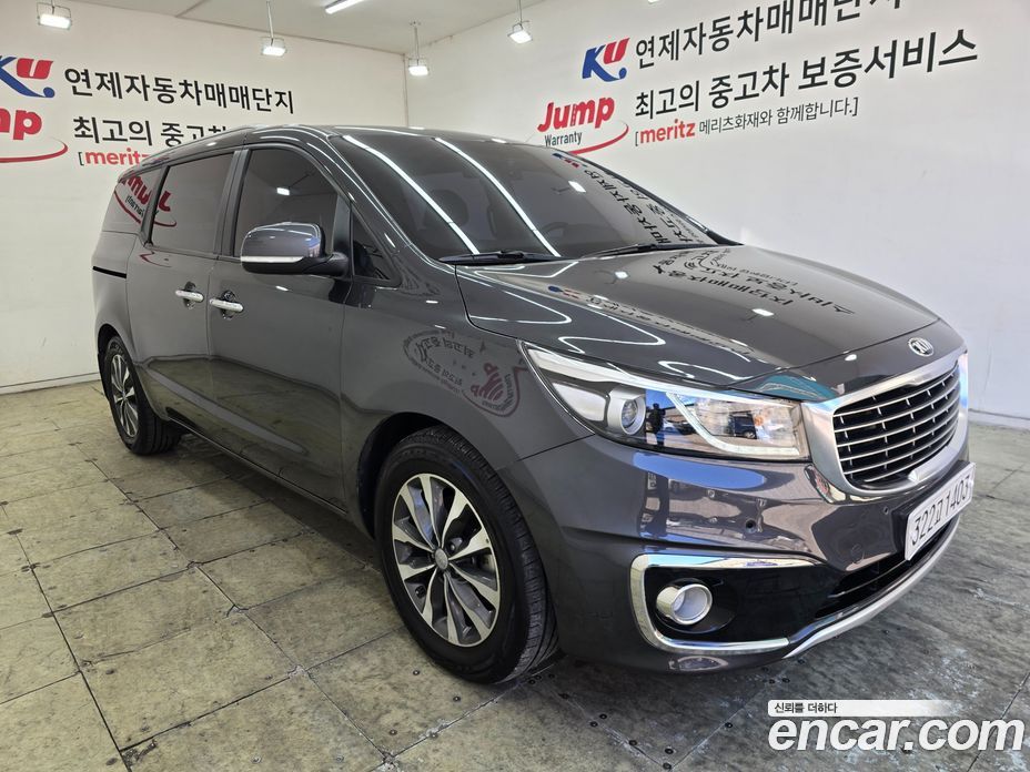 Kia Carnival 3rd Gen фото 2