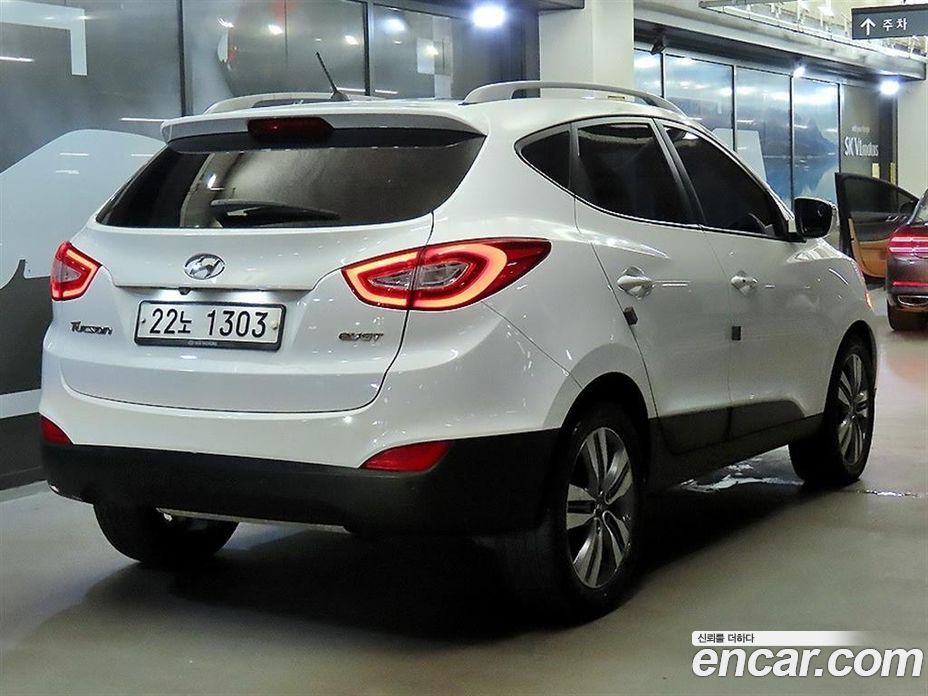 Hyundai Tucson ix Restyling фото 4