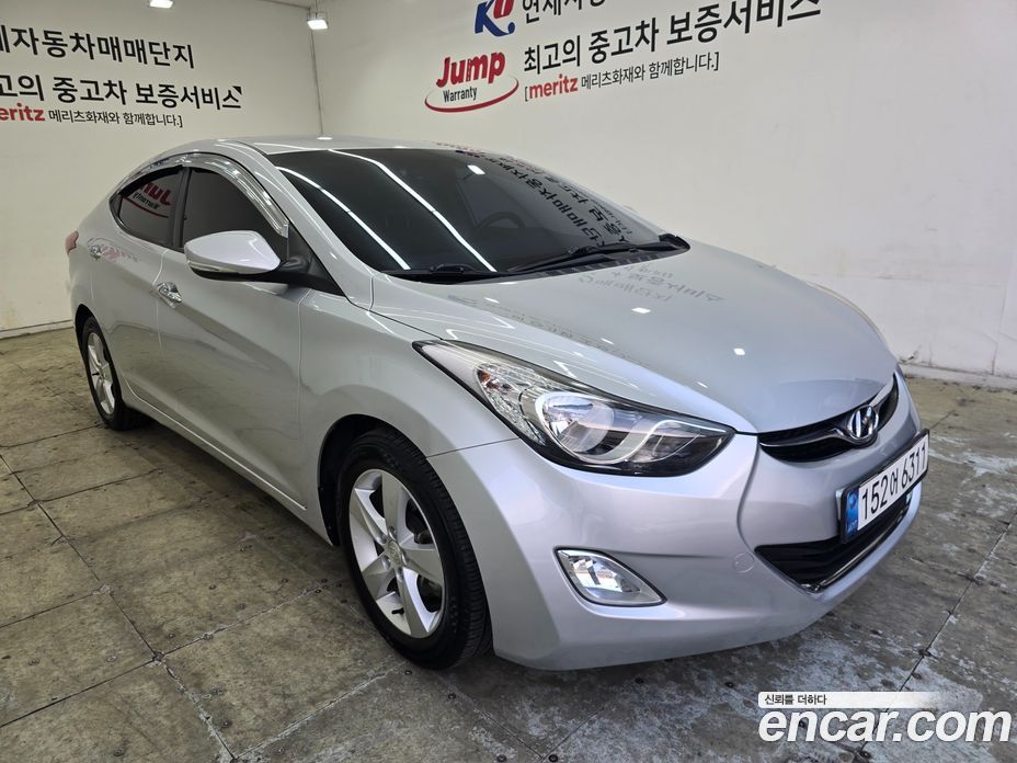 Hyundai Avante (MD) фото 3
