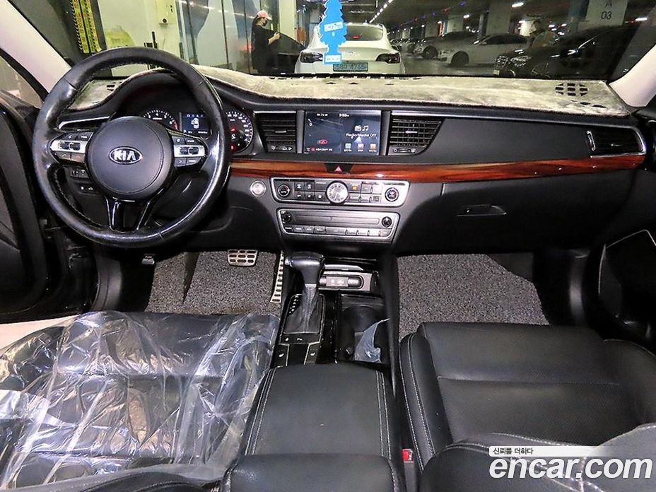 Kia K7 2nd Gen фото 10