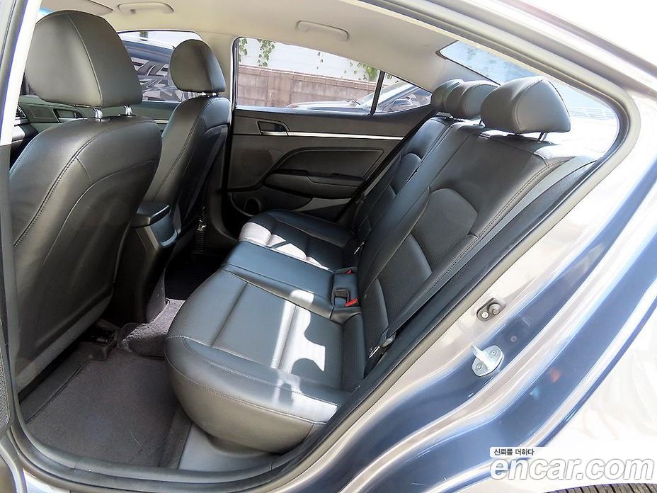 Hyundai Avante (AD) 6th Gen фото 6