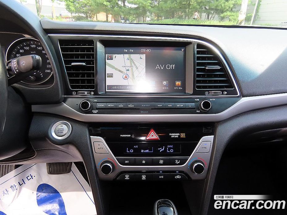 Hyundai Avante (AD) 6th Gen фото 13