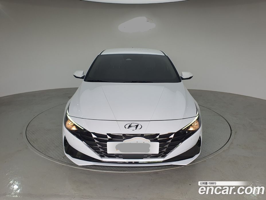 Hyundai Avante (CN7) фото 3