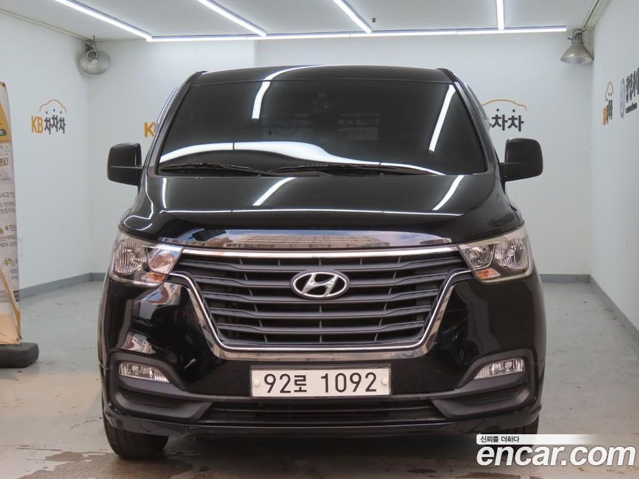 Hyundai Grand Starex Restyling з Кореї