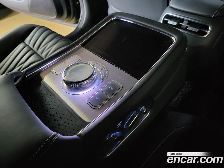 Genesis G90 (RS4) фото 10